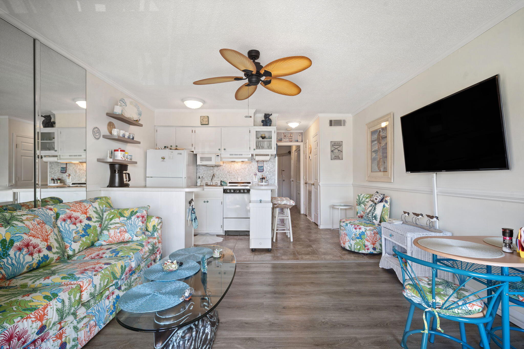 40 Folly Field Road, Unit C253 Hilton Head Island, SC 29928 - Photo 11 of 26 6-web-or-mls-DSC00849
