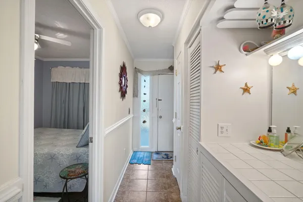 $350,000 | 40 Folly Field Road, Unit C253, Hilton Head Island, SC 29928