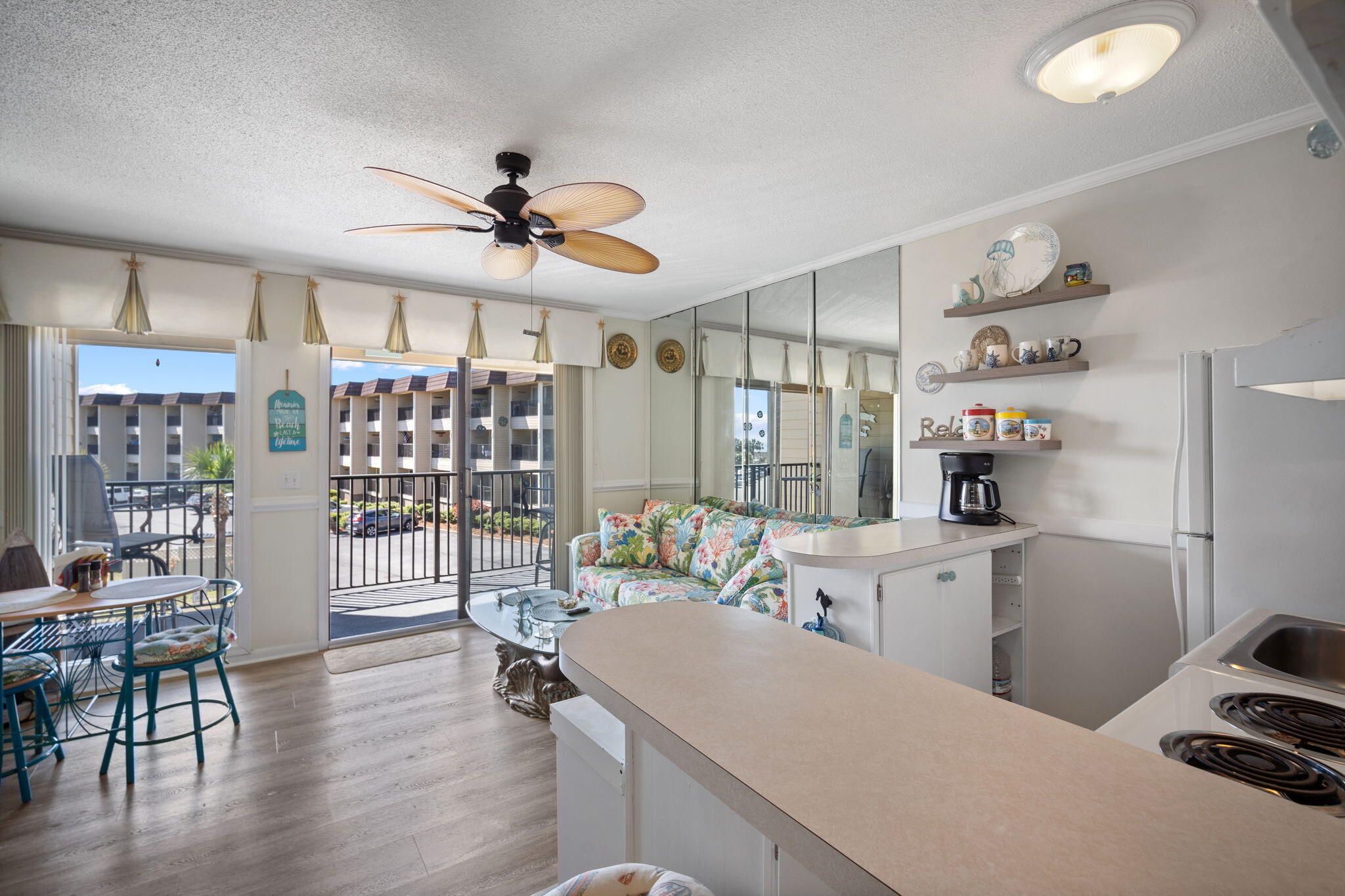 40 Folly Field Road, Unit C253 Hilton Head Island, SC 29928 - Photo 15 of 26 16-web-or-mls-DSC00913