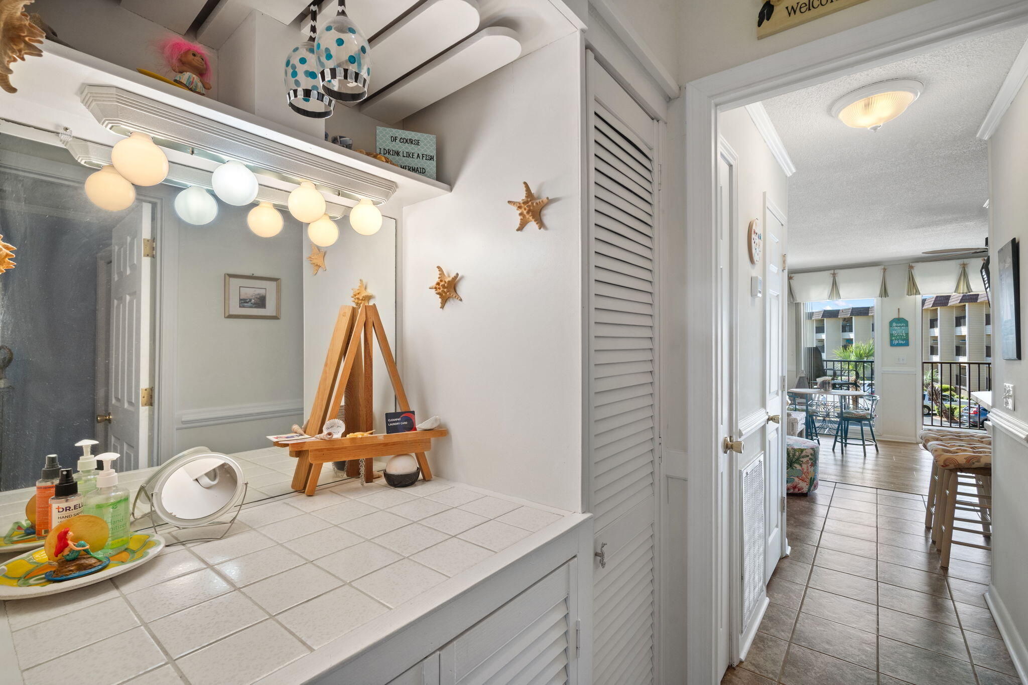 40 Folly Field Road, Unit C253 Hilton Head Island, SC 29928 - Photo 7 of 26 23-web-or-mls-DSC00949
