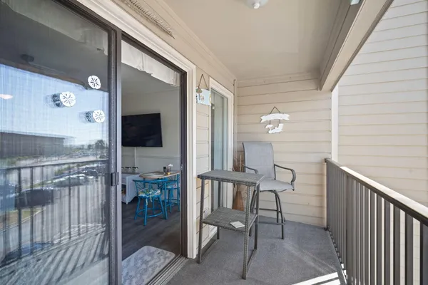 $350,000 | 40 Folly Field Road, Unit C253, Hilton Head Island, SC 29928