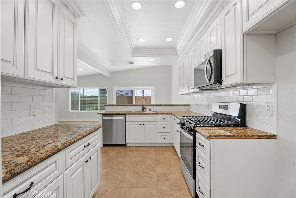 33381 Nottingham Way, Unit B Dana Point, CA 92629 - Photo 4 of 8