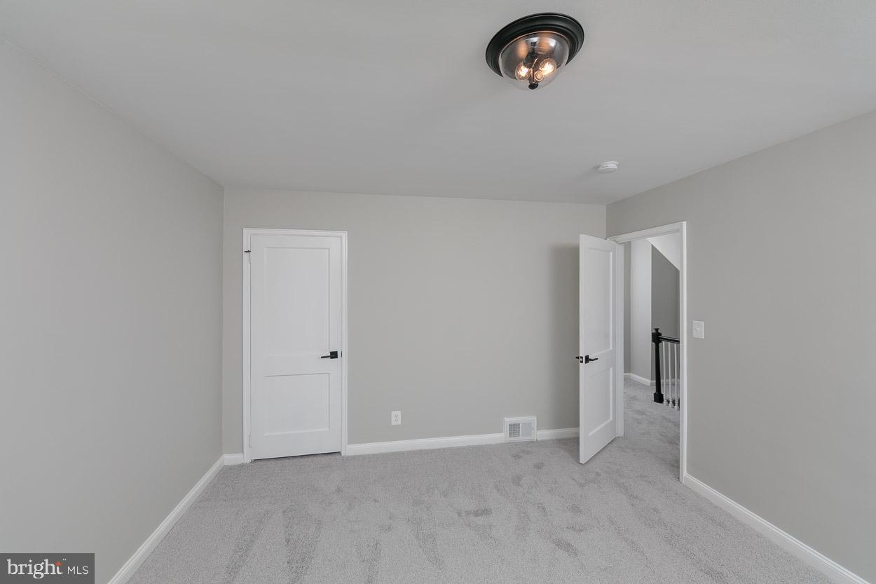 1910 Northbourne Road Baltimore, MD 21239 - Photo 19 of 37