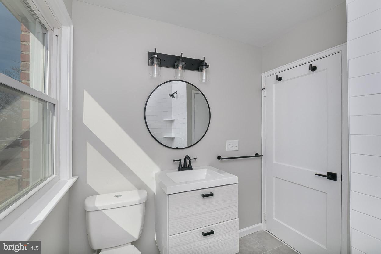 1910 Northbourne Road Baltimore, MD 21239 - Photo 21 of 37