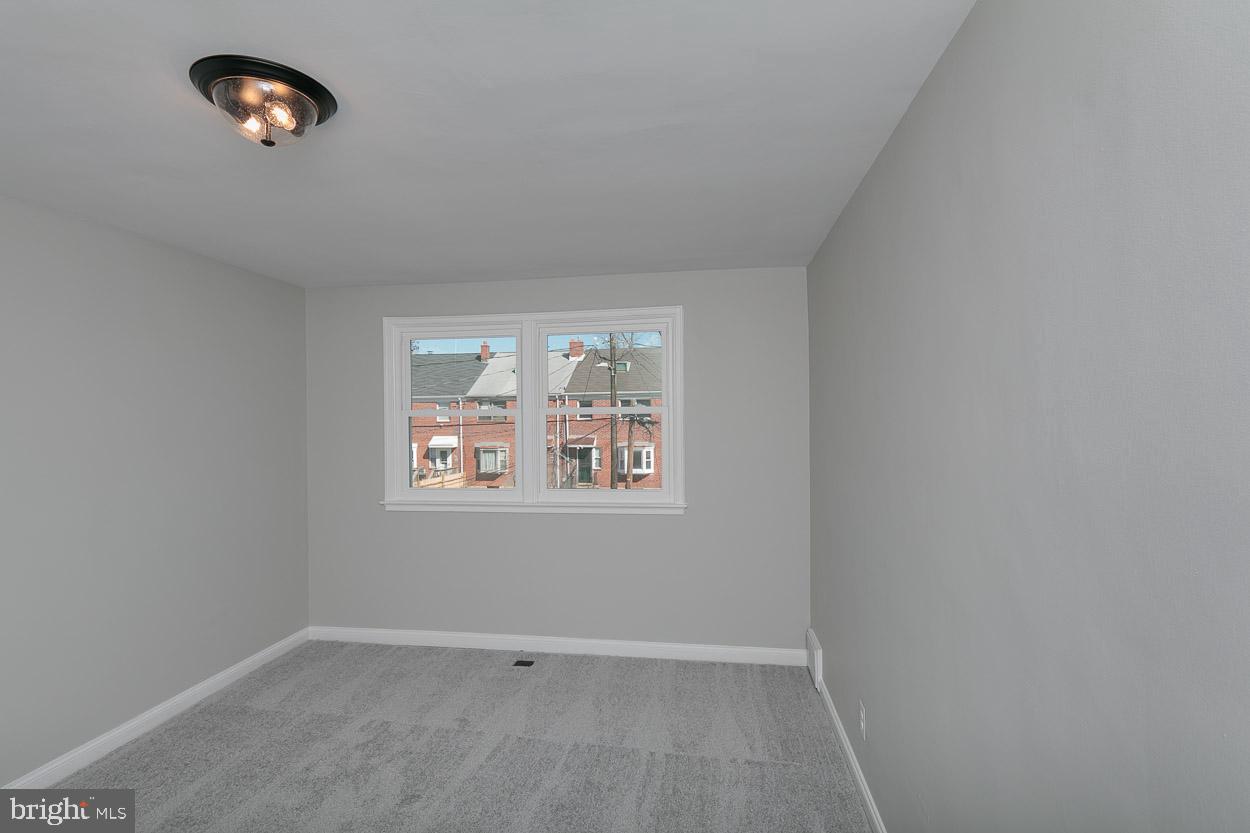 1910 Northbourne Road Baltimore, MD 21239 - Photo 22 of 37