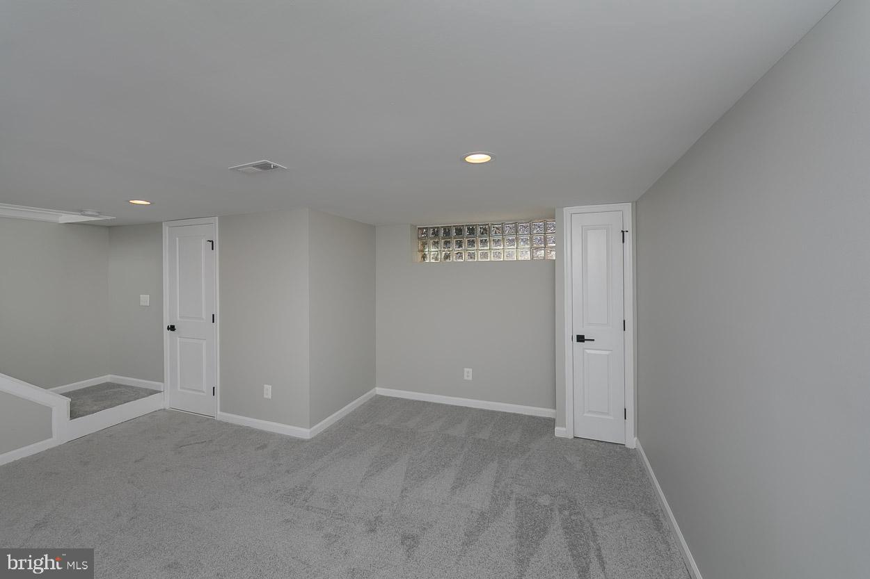 1910 Northbourne Road Baltimore, MD 21239 - Photo 30 of 37