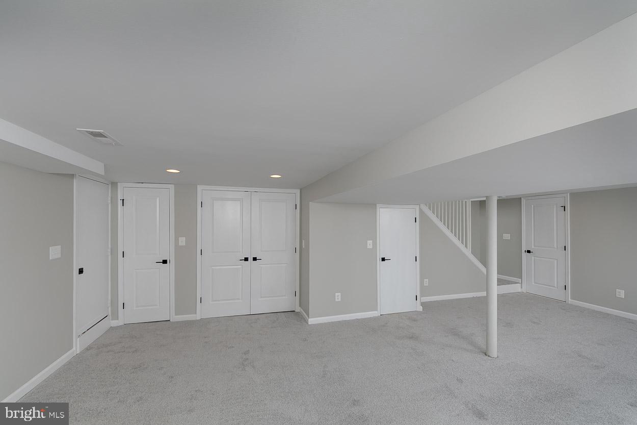 1910 Northbourne Road Baltimore, MD 21239 - Photo 32 of 37