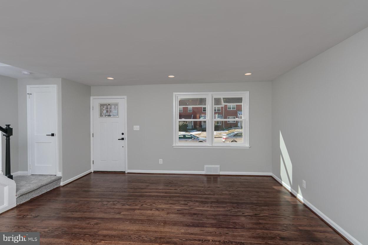 1910 Northbourne Road Baltimore, MD 21239 - Photo 9 of 37