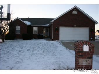1307 Rachael Lane Waterloo, IL 62298 - Photo 1 of 12