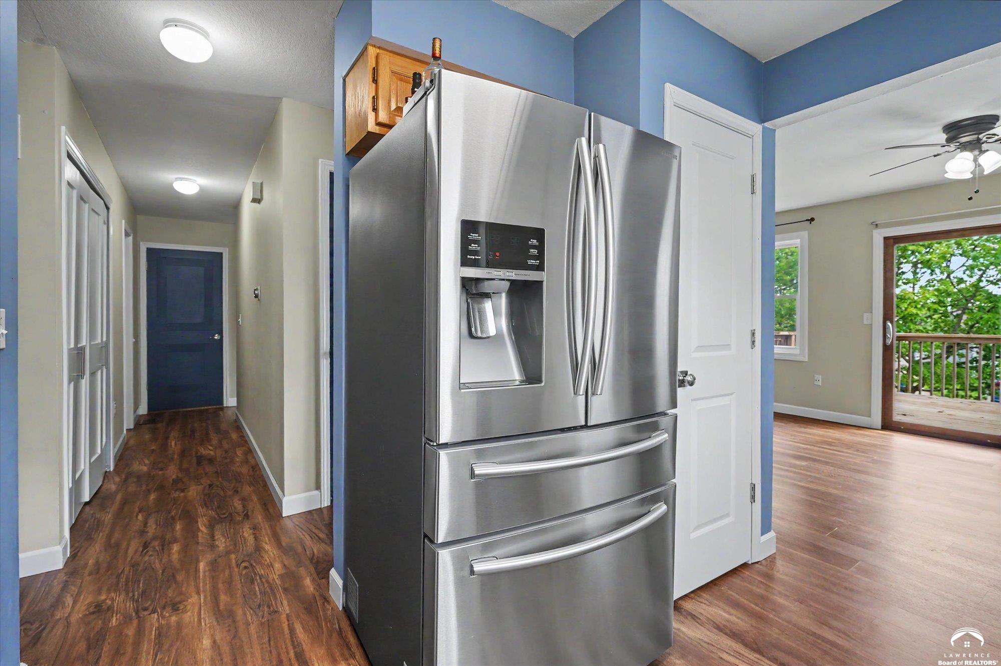 4805 Tempe Street Lawrence, KS 66047 - Photo 15 of 48