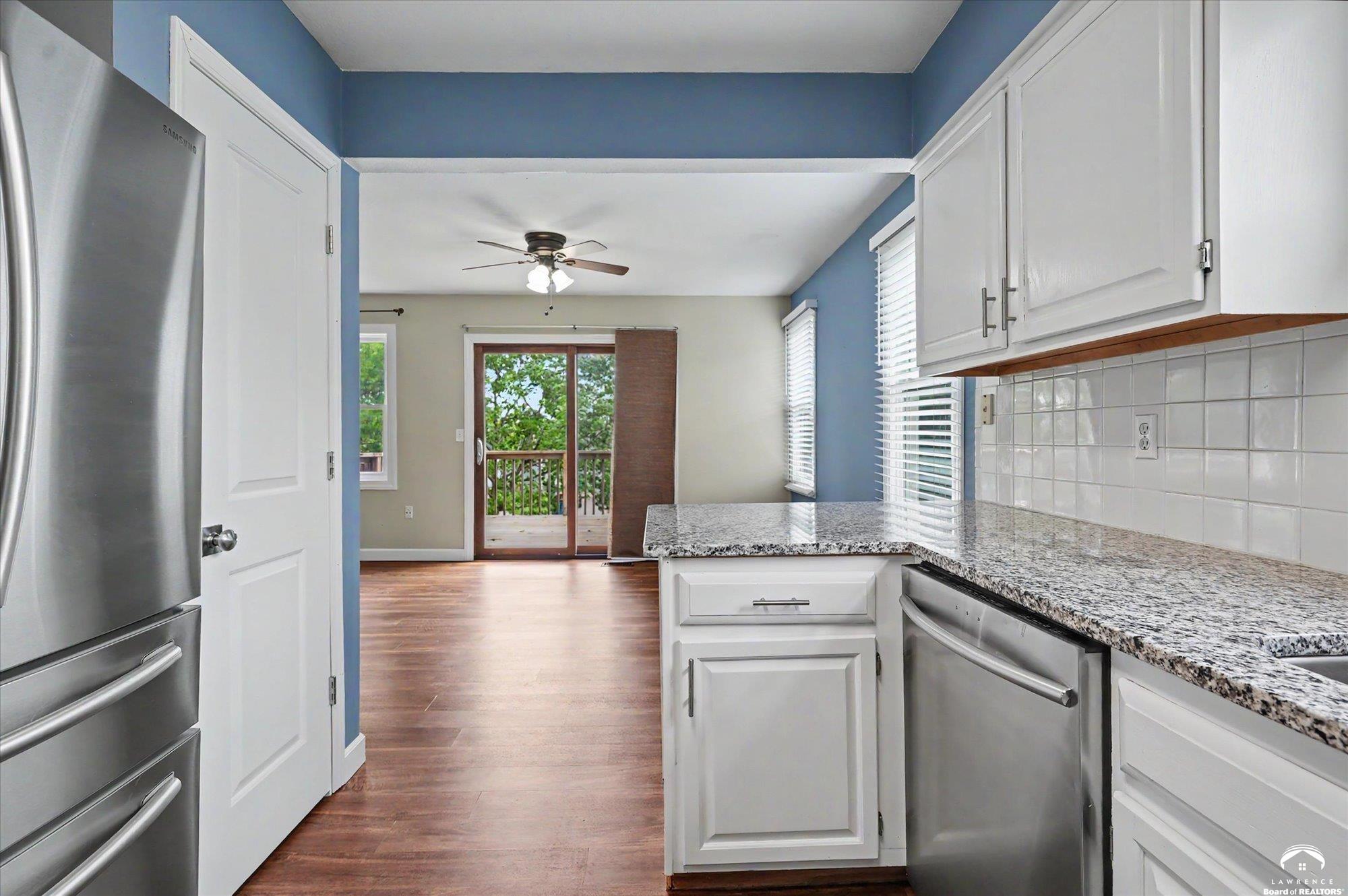4805 Tempe Street Lawrence, KS 66047 - Photo 16 of 48