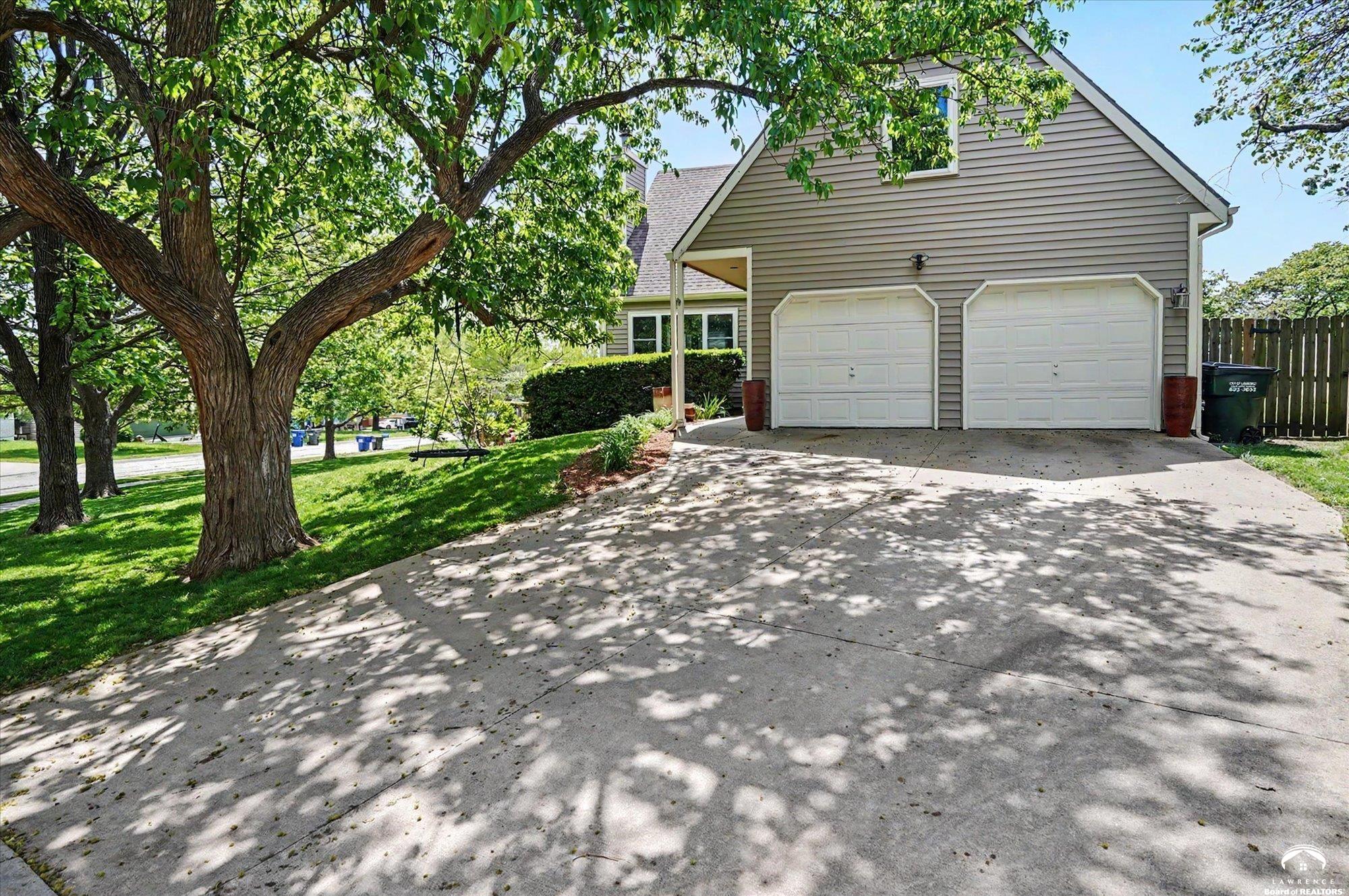 4805 Tempe Street Lawrence, KS 66047 - Photo 2 of 48