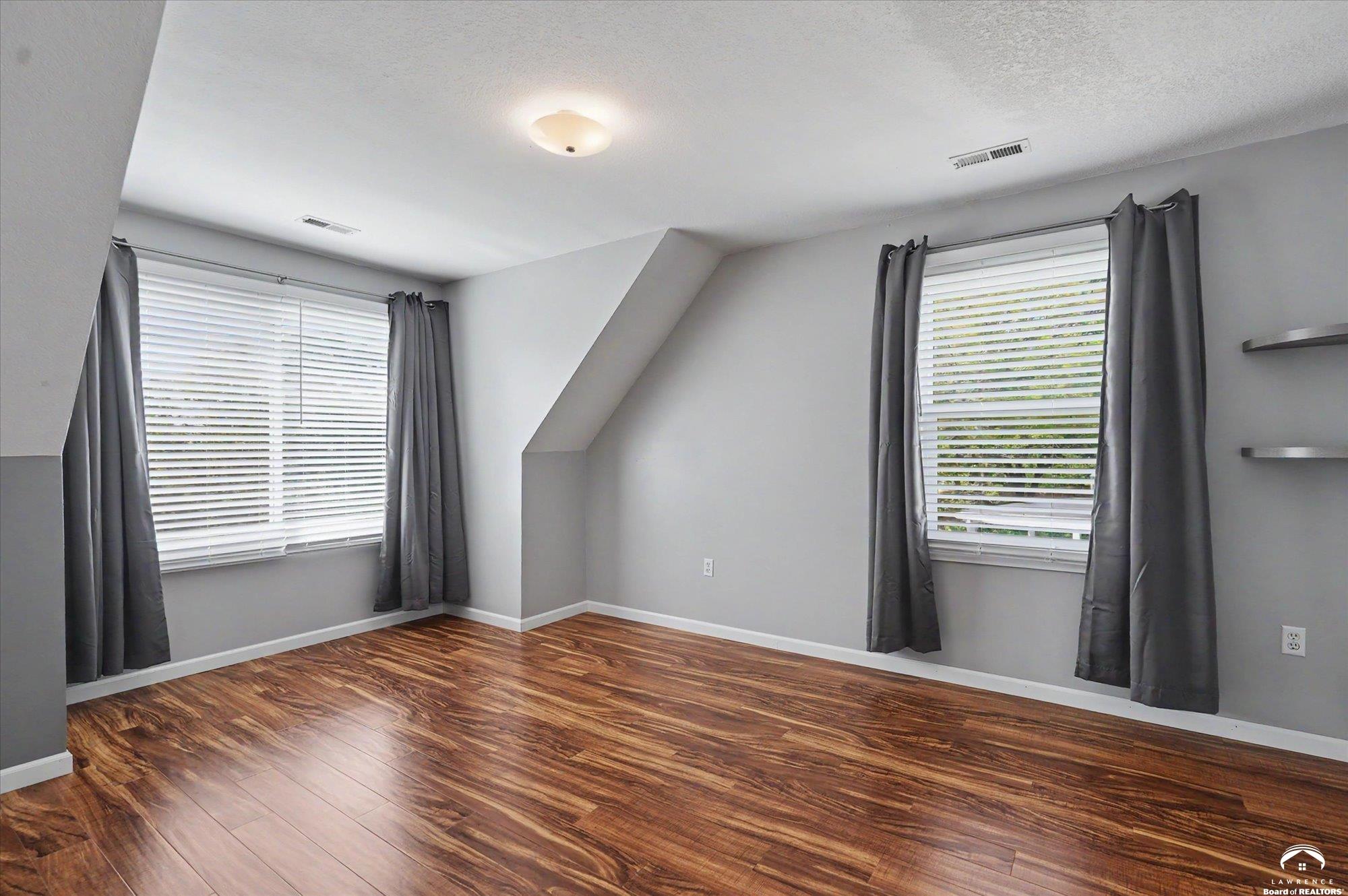 4805 Tempe Street Lawrence, KS 66047 - Photo 31 of 48