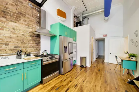 $1,500,000 | 815 North Milwaukee Avenue, Chicago, IL 60642