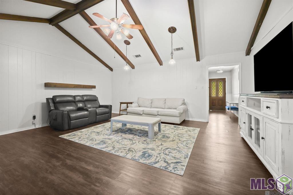 1369 Crescent Drive Baton Rouge, LA 70806 - Photo 3 of 18