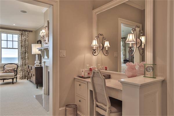 369 Jerusalem Road Cohasset, MA 02025 - Photo 14 of 30 a view of living room and kitchen