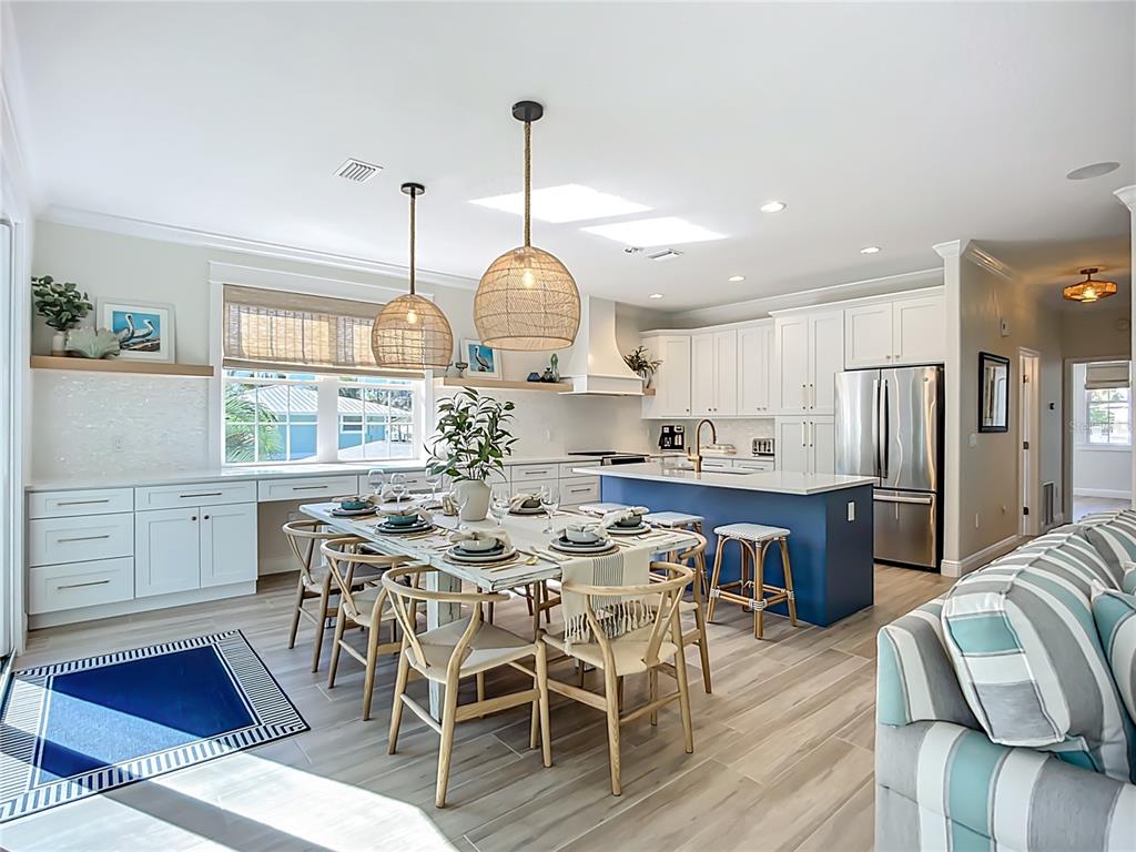 215 64th Street Holmes Beach, FL 34217 - Photo 17 of 73