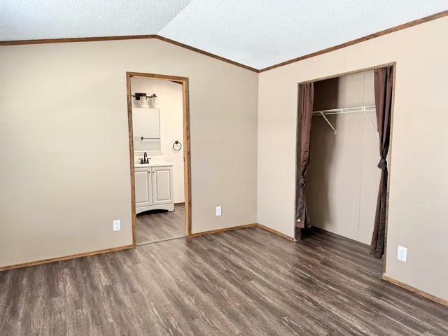 $129,000 | 70 Twin Creek Street, Diamondville, WY 83116