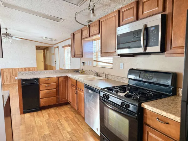 $119,000 | 70 Twin Creek Street, Diamondville, WY 83116