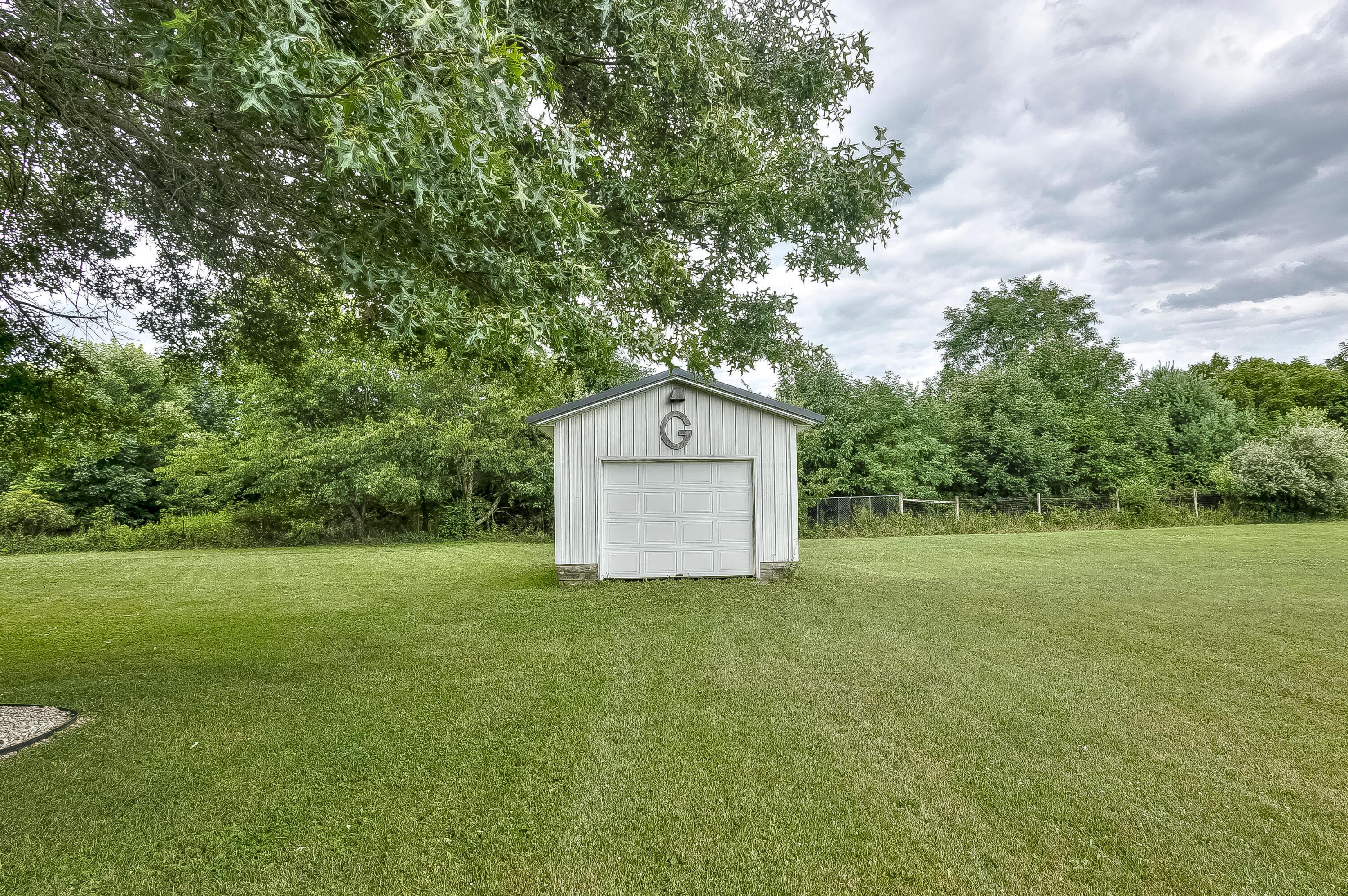 12274 Vincent Road Mount Vernon, OH 43050 - Photo 32 of 38 1-39