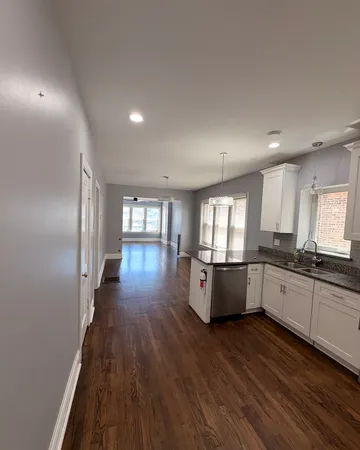 $2,500 | 1220 South 59th Court, Unit 1, Cicero, IL 60804