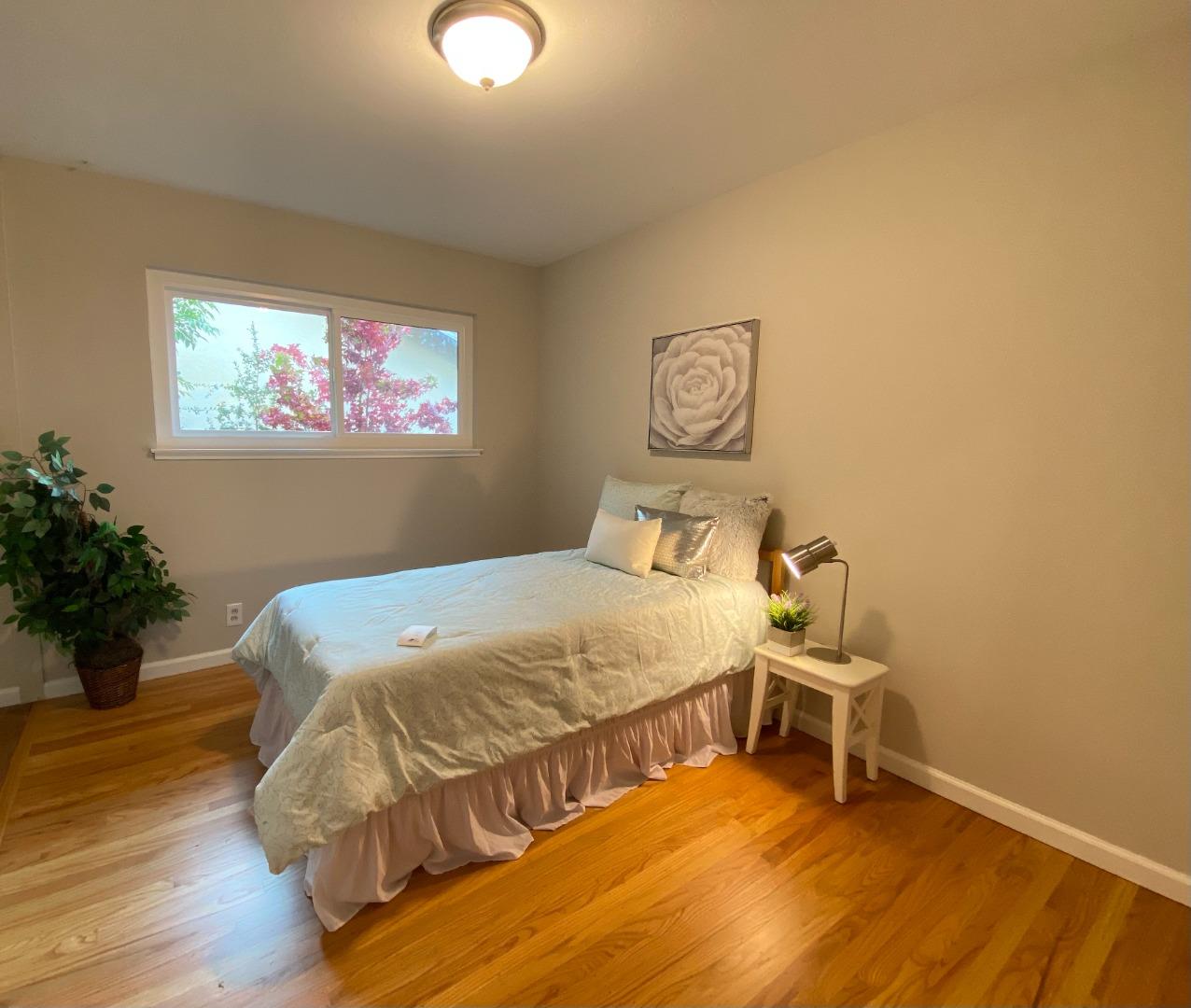 803 Inverness Way Sunnyvale, CA 94087 - Photo 17 of 24 Gallery Image 17
