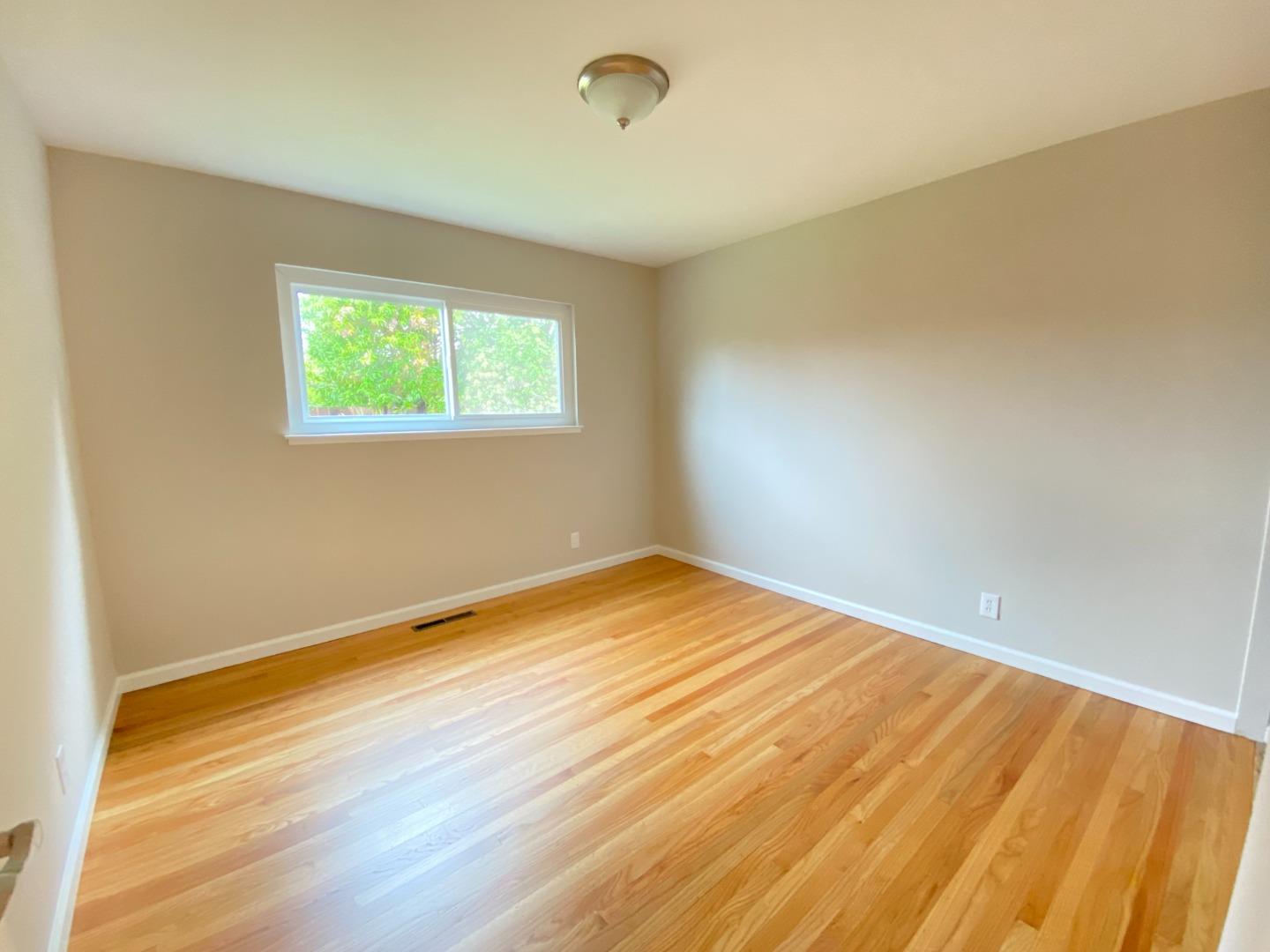 803 Inverness Way Sunnyvale, CA 94087 - Photo 19 of 24 Gallery Image 19