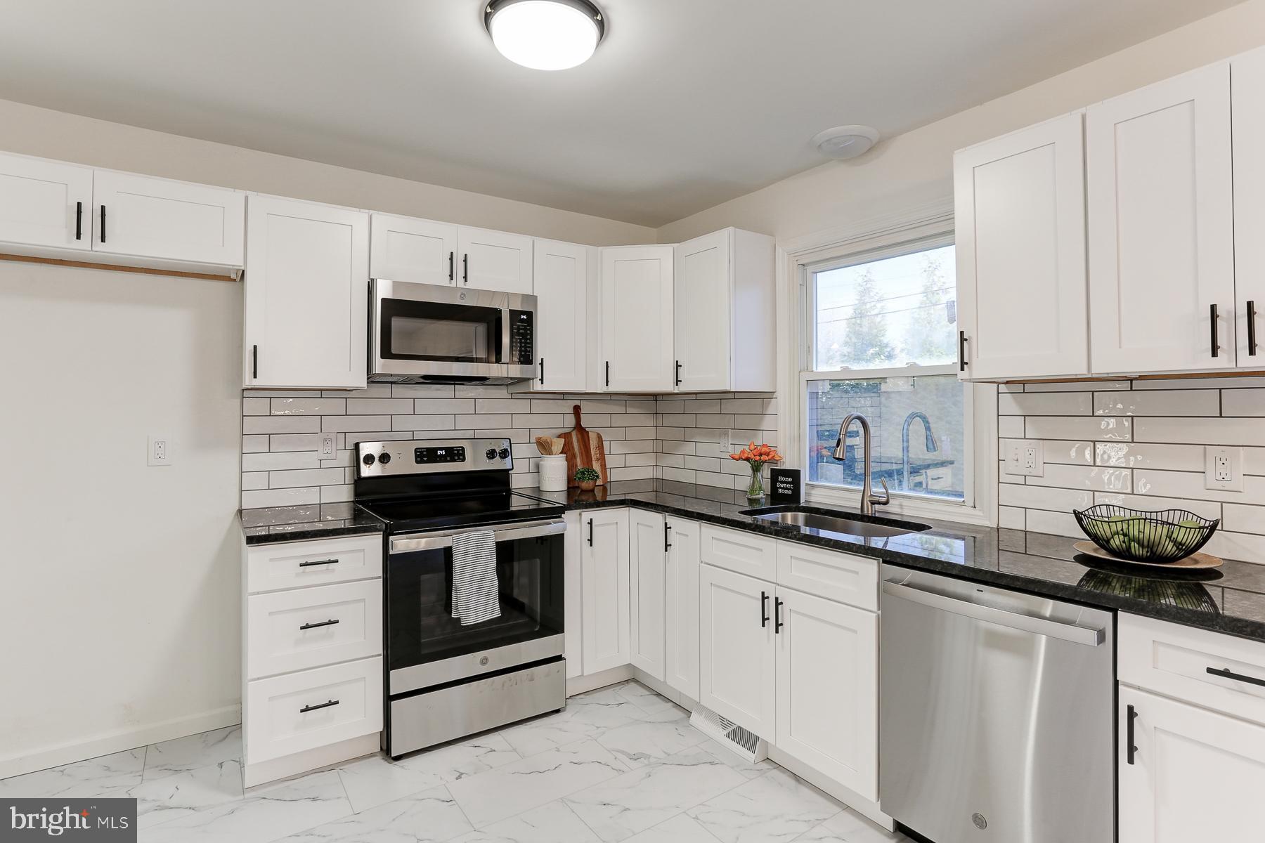 391 Abbeyville Road Lancaster, PA 17603 - Photo 11 of 21 Gallery Image 11