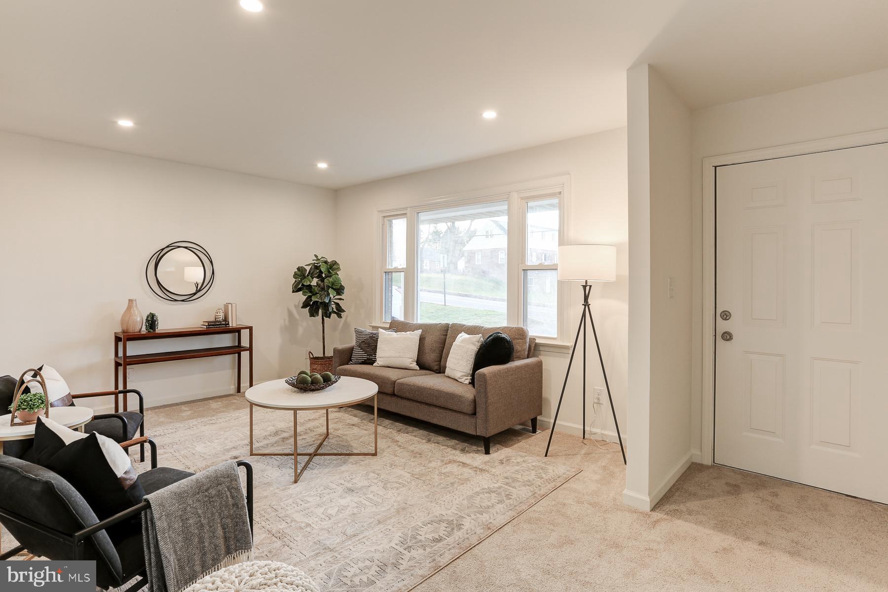 391 Abbeyville Road Lancaster, PA 17603 - Photo 3 of 21 Gallery Image 3