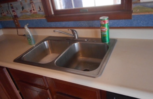 9774 Riverside Drive St. Louis, MI 48880 - Photo 11 of 42 1834074-10.JPG