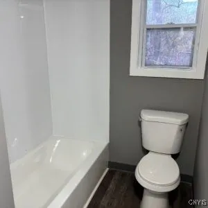 $299,900 | 13 Farview Circle, Camillus, NY 13031