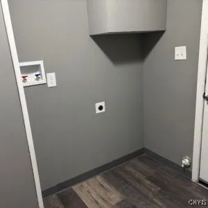 $299,900 | 13 Farview Circle, Camillus, NY 13031