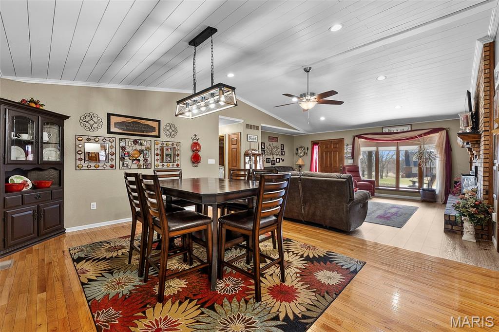 256 Ridge Top Circle Cape Girardeau, MO 63701 - Photo 8 of 46