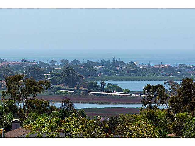1735 Laurel Road Oceanside, CA 92054 - Photo 14 of 24