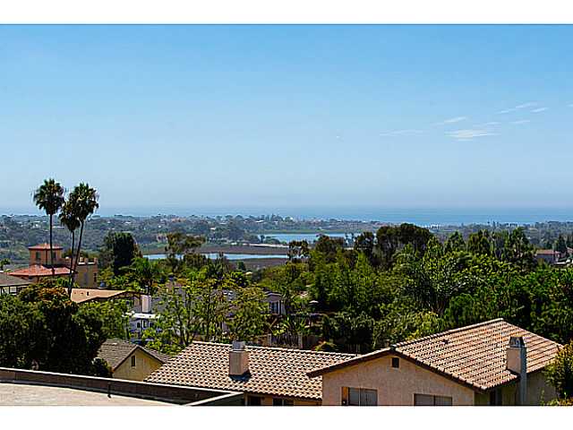 1735 Laurel Road Oceanside, CA 92054 - Photo 18 of 24