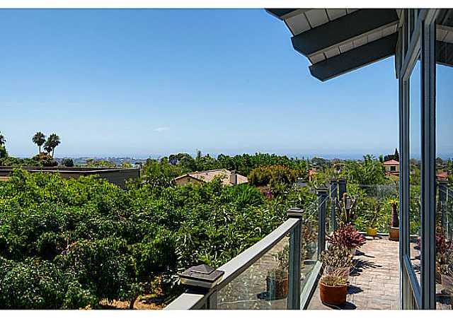 1735 Laurel Road Oceanside, CA 92054 - Photo 8 of 24