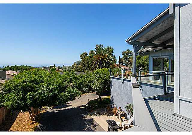 1735 Laurel Road Oceanside, CA 92054 - Photo 9 of 24