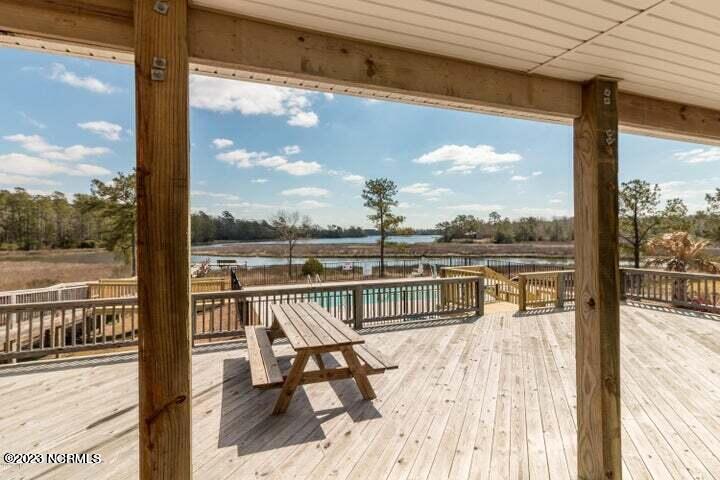 210 Baker Road Hubert, NC 28539 - Photo 3 of 14 20230510154054654201000000-o