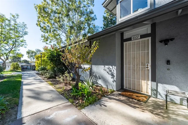 $657,000 | 6537 Woodburn Lane, Yorba Linda, CA 92886