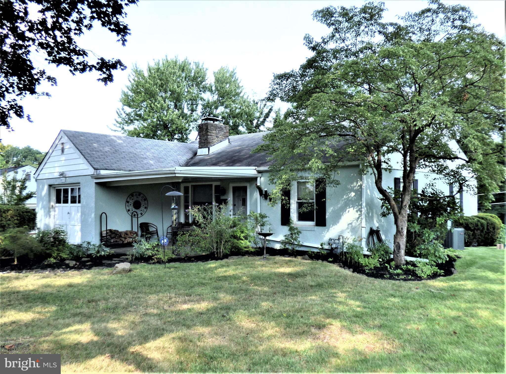 8033 Hammond Road Cheltenham, PA 19012 - Photo 1 of 38 Welcome to 8033 Hammond Rd.