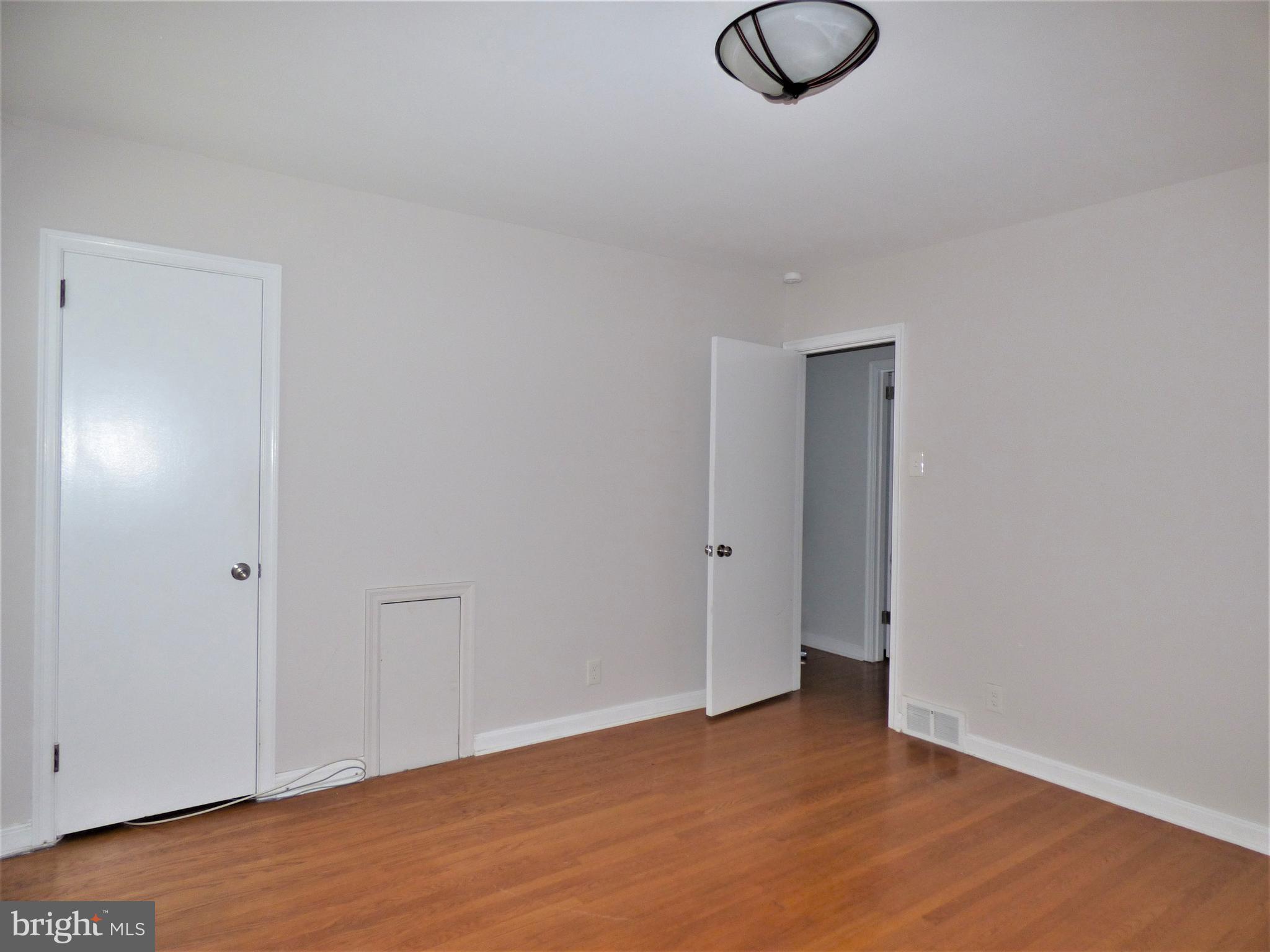 8033 Hammond Road Cheltenham, PA 19012 - Photo 22 of 38 Bedroom 2 - Large Deep Closet