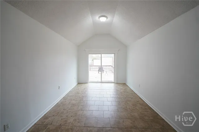 $2,300 | 108 Steven Street, Richmond Hill, GA 31324