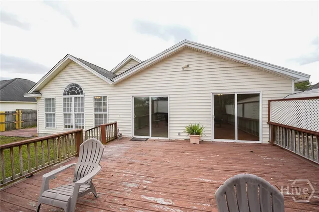 $2,300 | 108 Steven Street, Richmond Hill, GA 31324