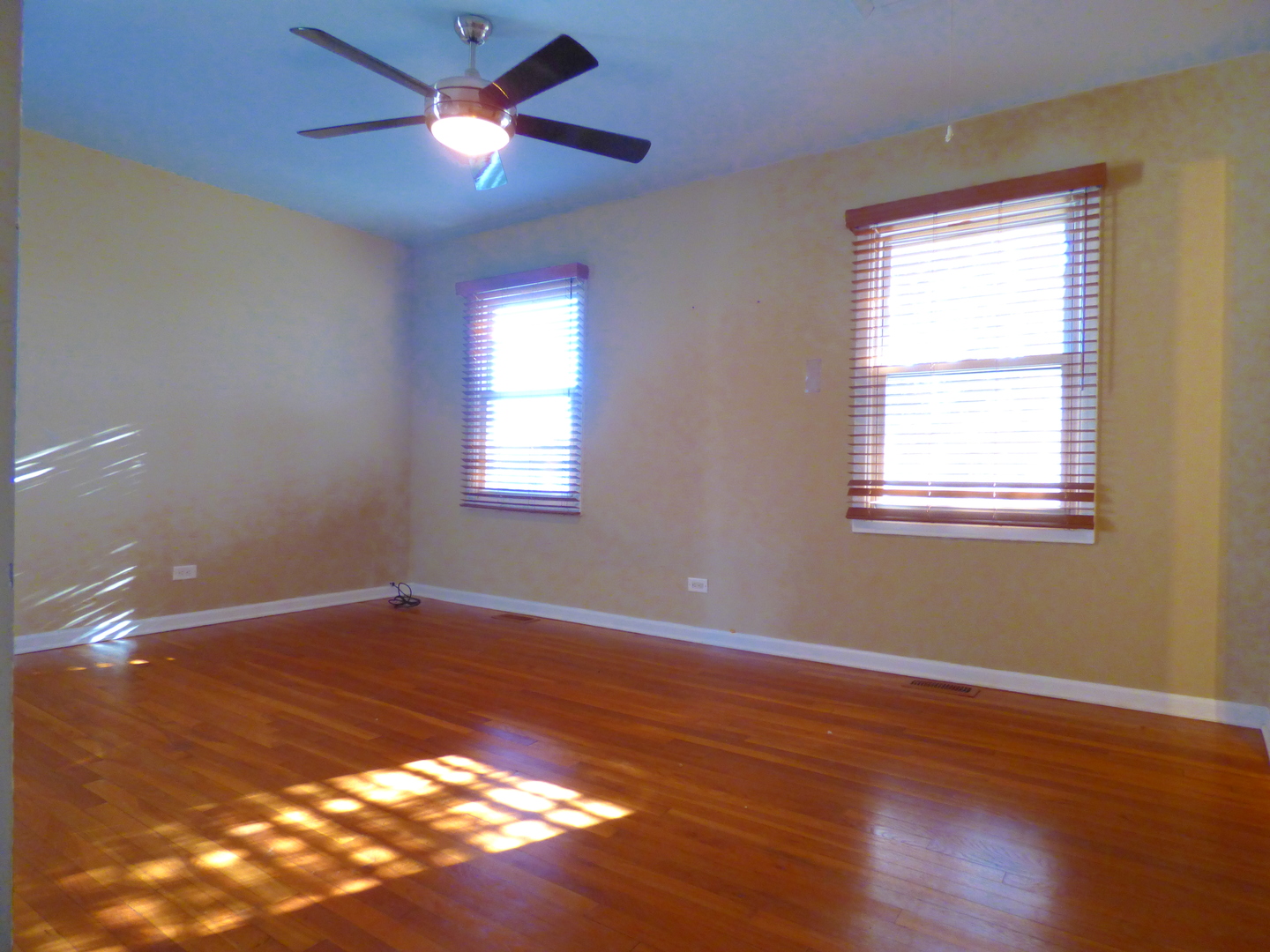 1345 Hassell Drive Hoffman Estates, IL 60169 - Photo 15 of 36 a view of a livingroom with a window