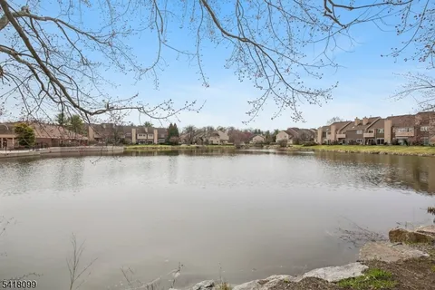 $829,000 | 77 Derby Court, Madison, NJ 07940