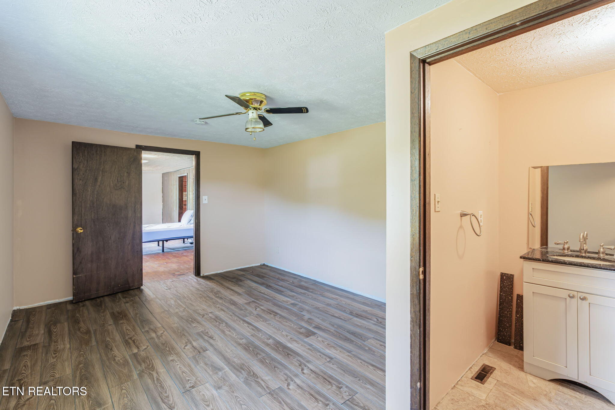 231 Wright Road Oliver Springs, TN 37840 - Photo 29 of 38 30-web-or-mls-231 Wright Road-31