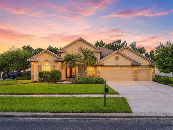 $820,000 | 26920 Winged Elm Drive, Wesley Chapel, FL 33544