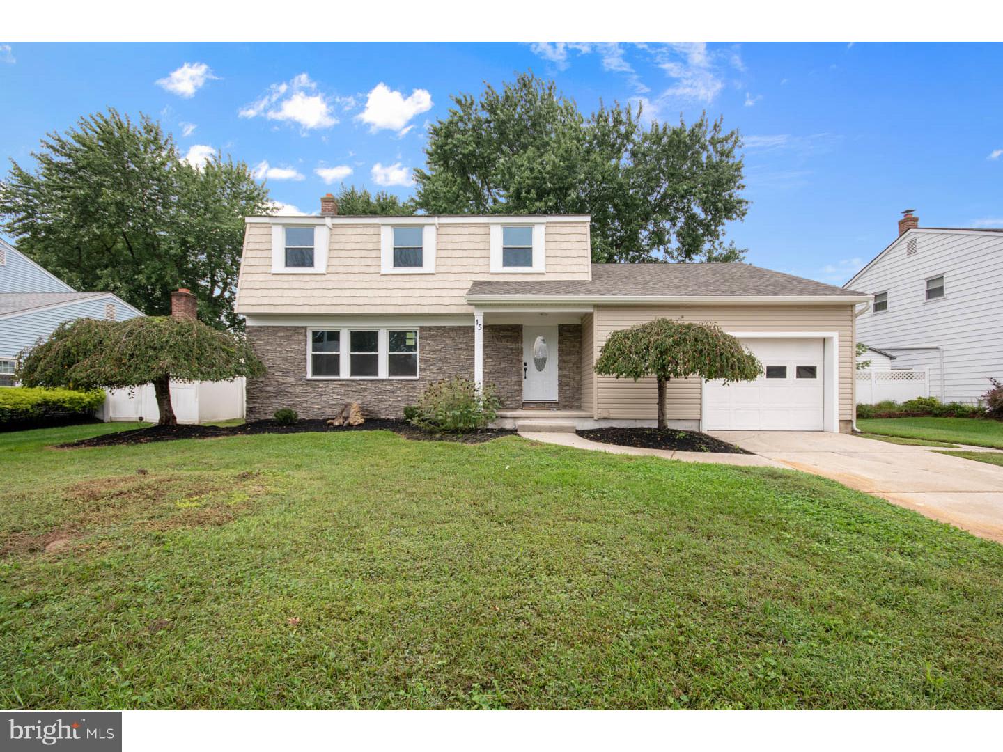 15 Candlestick Road Laurel Springs, NJ 08021 - Photo 1 of 25 Exterior Front