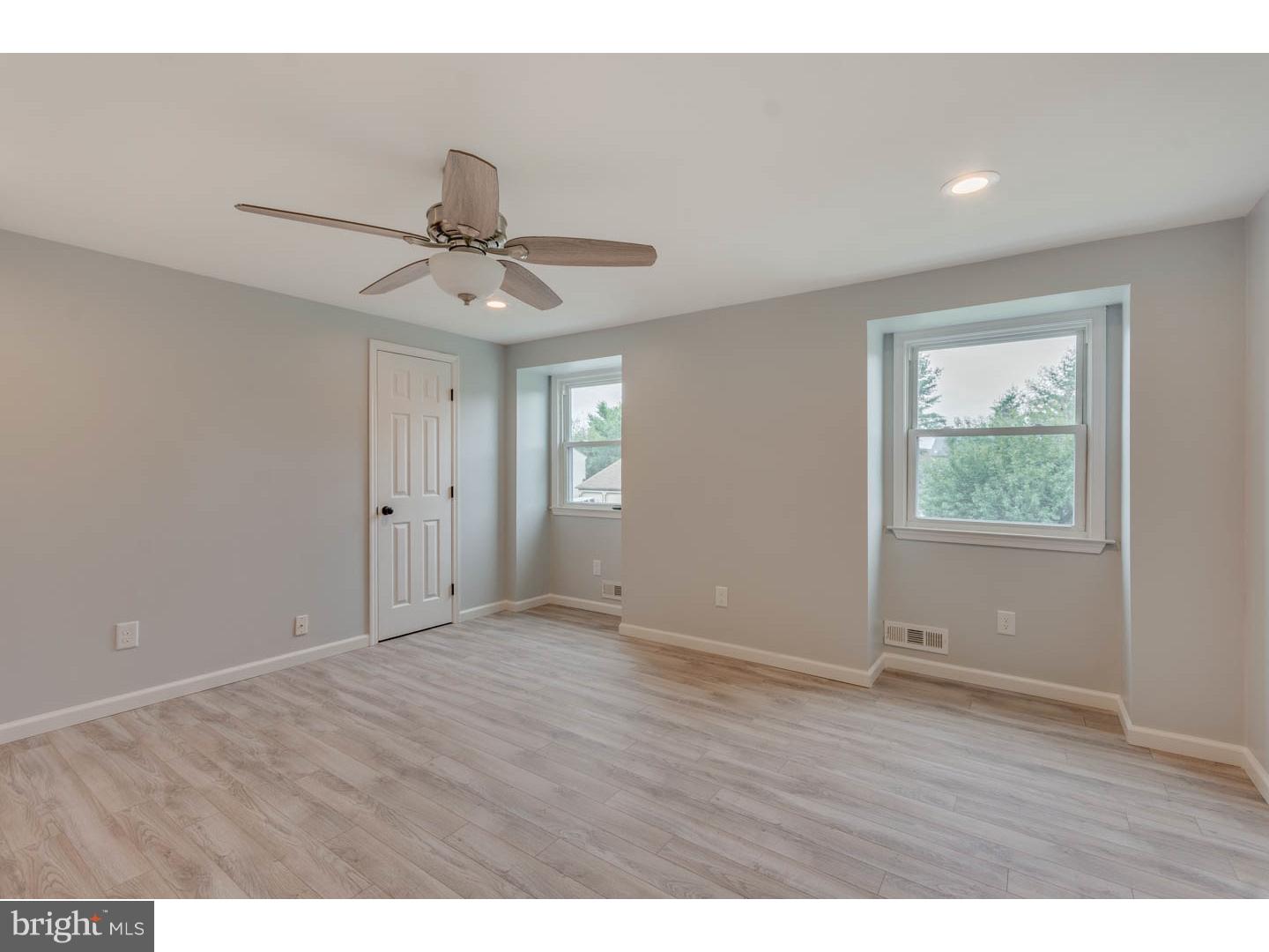 15 Candlestick Road Laurel Springs, NJ 08021 - Photo 13 of 25 Master Bedroom