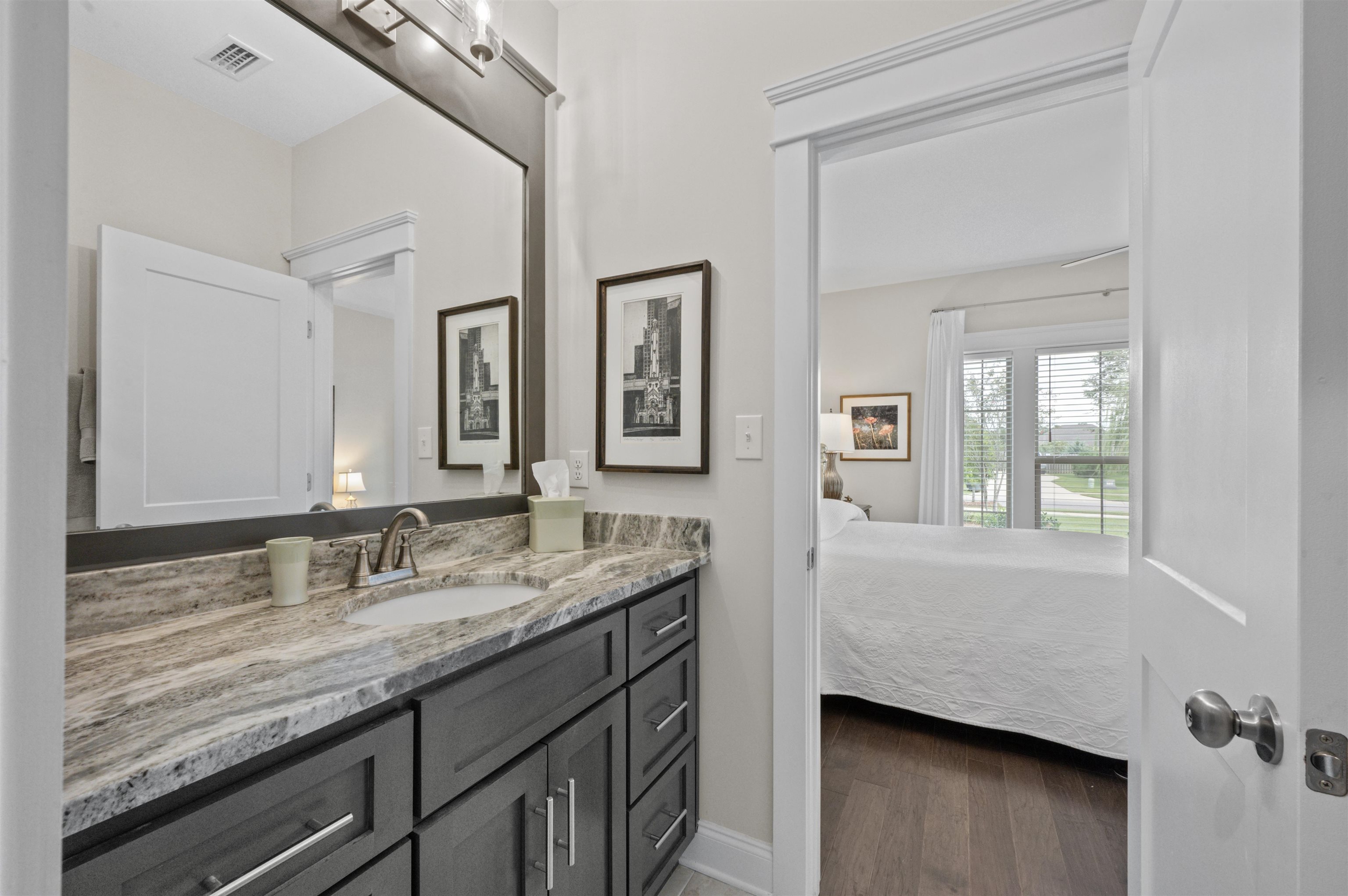 453 Fortune Drive Fairhope, AL 36532 - Photo 38 of 79 Bathroom